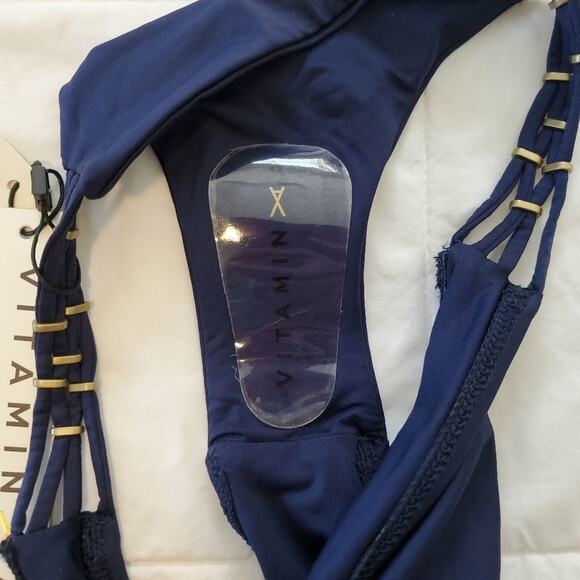 Vitamin A xs navy blue bikini bottoms new with tags - Picture 9 of 11